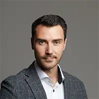 Zachary Tikhonov